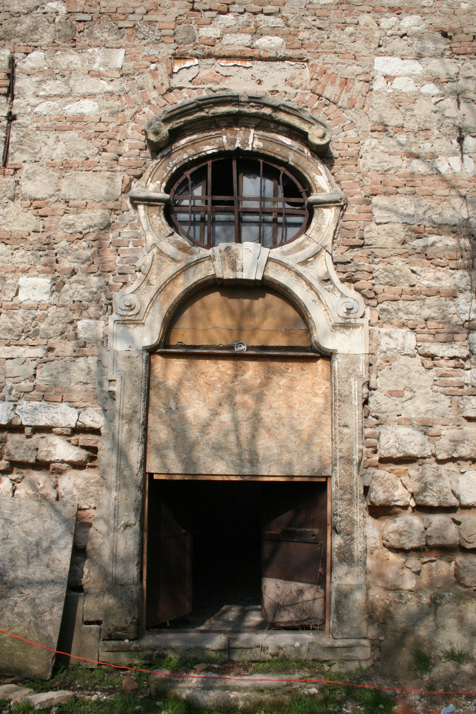 Laffert-kúria (korábbi Granárium)